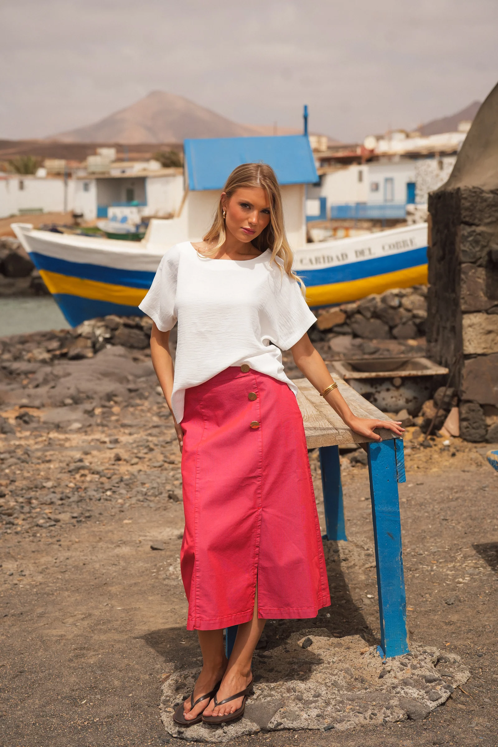 Saia Midi com Botões Decorativos